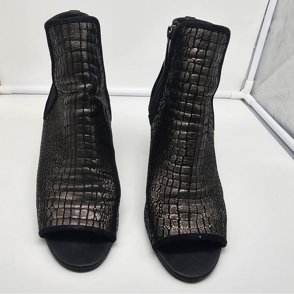 DONALD J. PLINER Irita Pewter Gold Leather Croc Embossed Open Toe Booties sz 9.5 - Picture 5 of 14